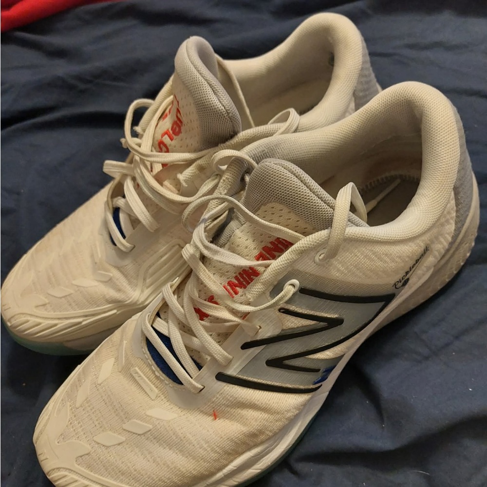 New Balance White and Gray Sneakers